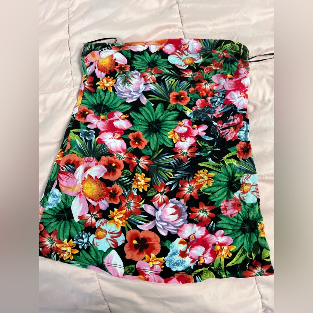 Cute tube top for vacation